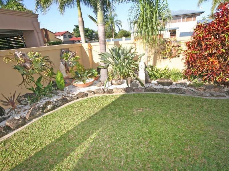 67 Dogwood Drive, Palm Beach QLD 4221
