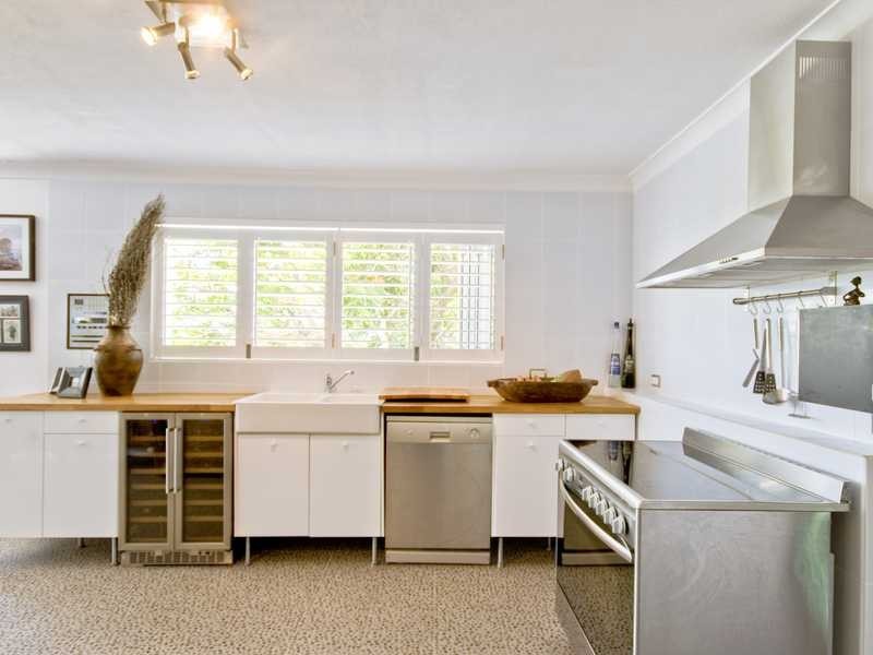 26 Ocean Grove, Currumbin QLD 4223