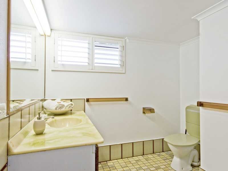 26 Ocean Grove, Currumbin QLD 4223