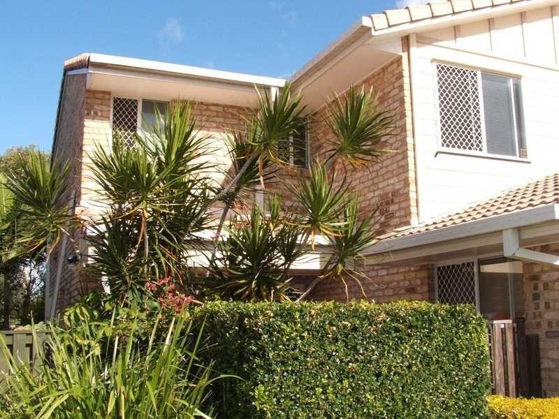 Unit 5/9-15 Harrier Drive, Burleigh Waters QLD 4220