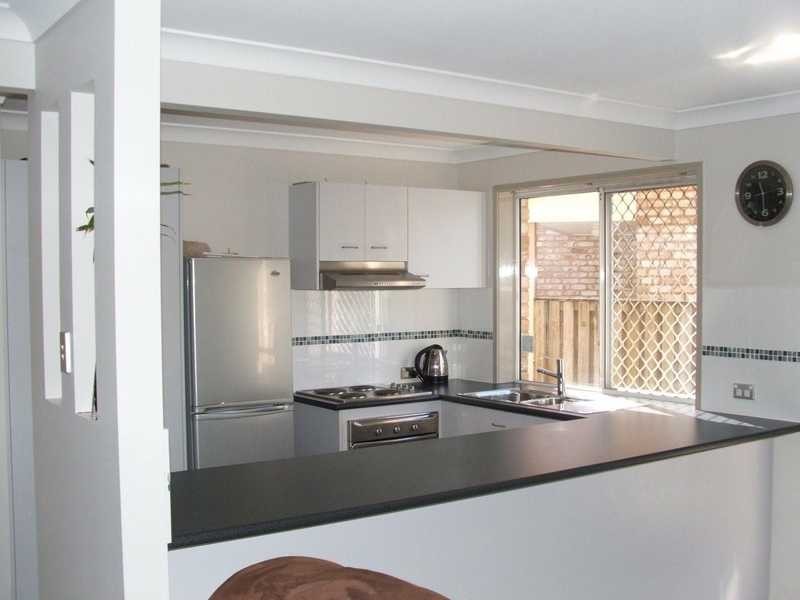Unit 5/9-15 Harrier Drive, Burleigh Waters QLD 4220