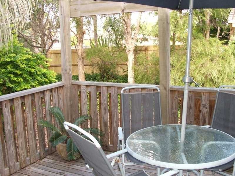 Unit 5/9-15 Harrier Drive, Burleigh Waters QLD 4220