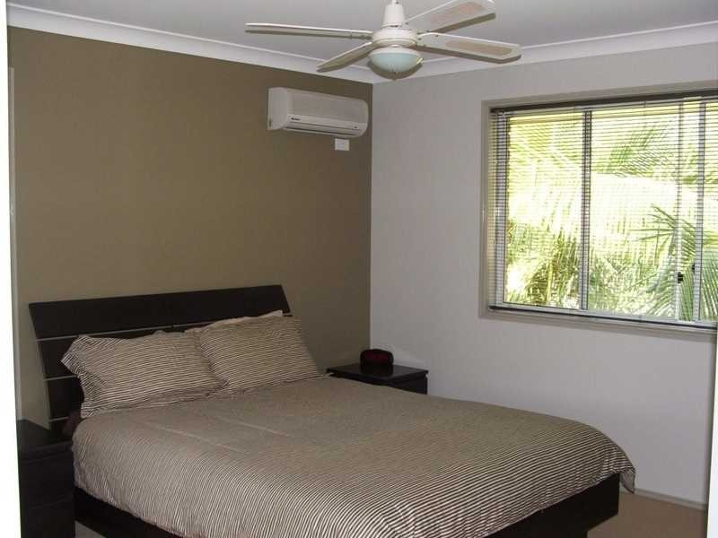 Unit 5/9-15 Harrier Drive, Burleigh Waters QLD 4220