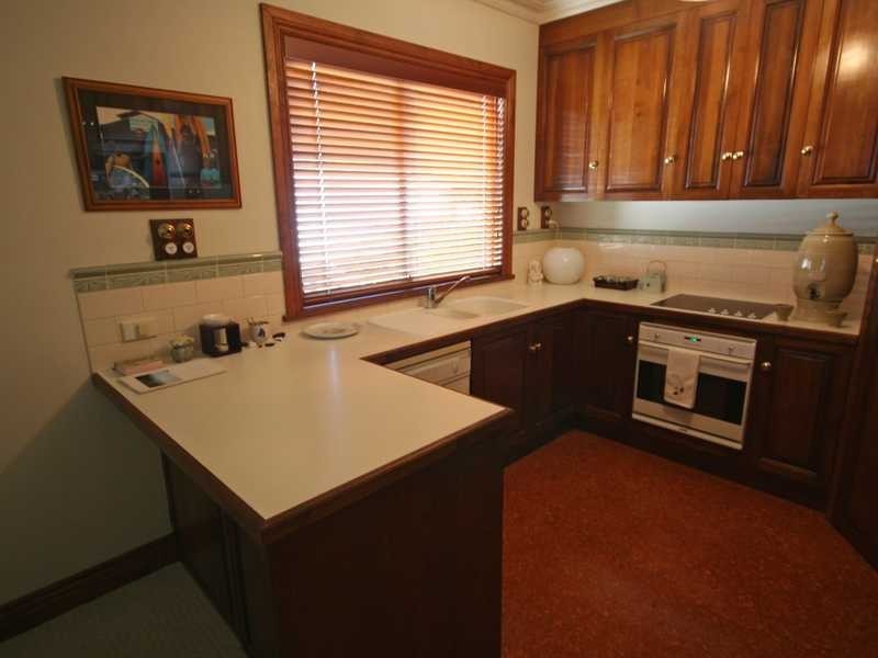 77 Crest Drive, Currumbin QLD 4223