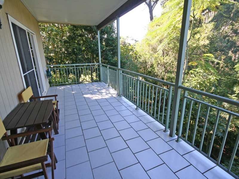 77 Crest Drive, Currumbin QLD 4223