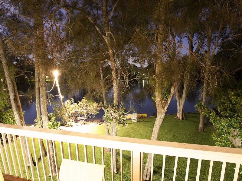54A Guineas Creek Road, Currumbin Waters QLD 4223