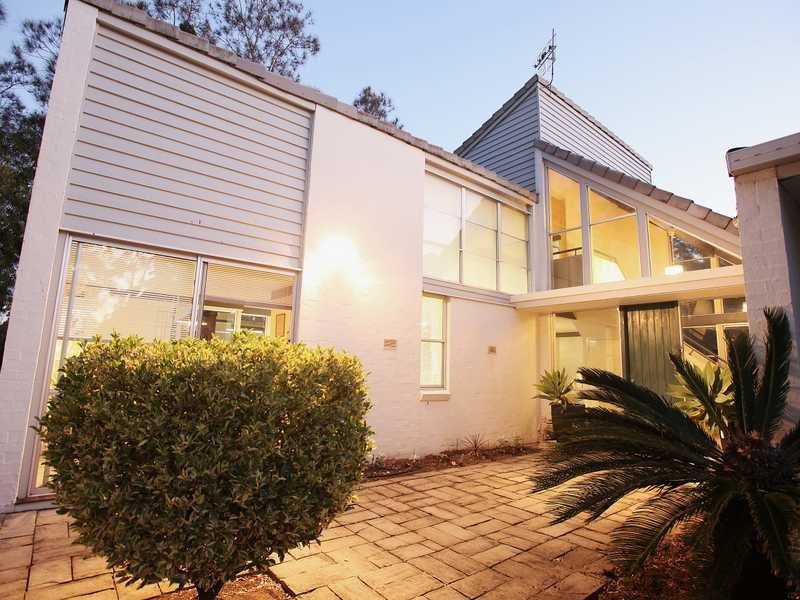 54A Guineas Creek Road, Currumbin Waters QLD 4223