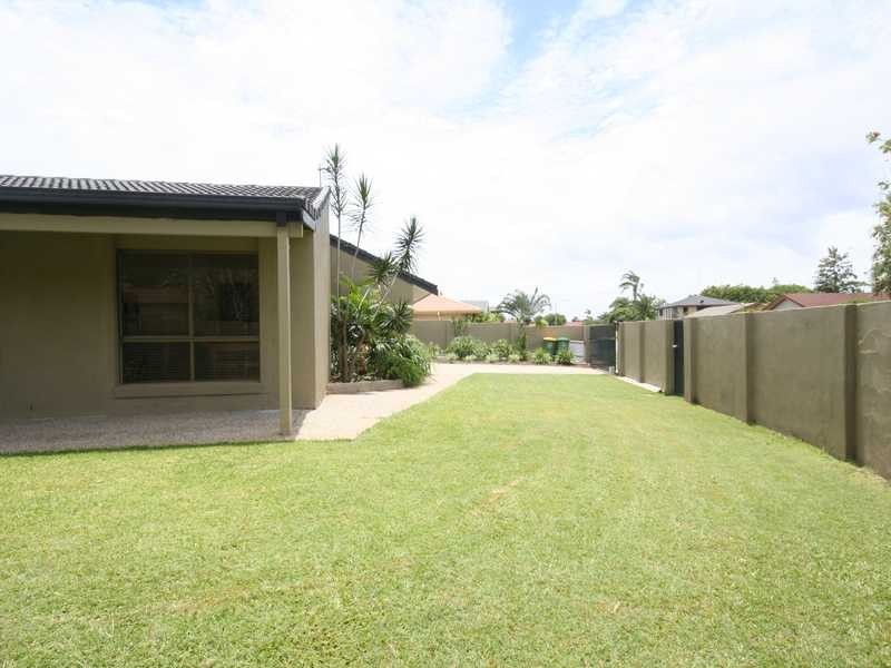 21 Mahogany Drive, Palm Beach QLD 4221