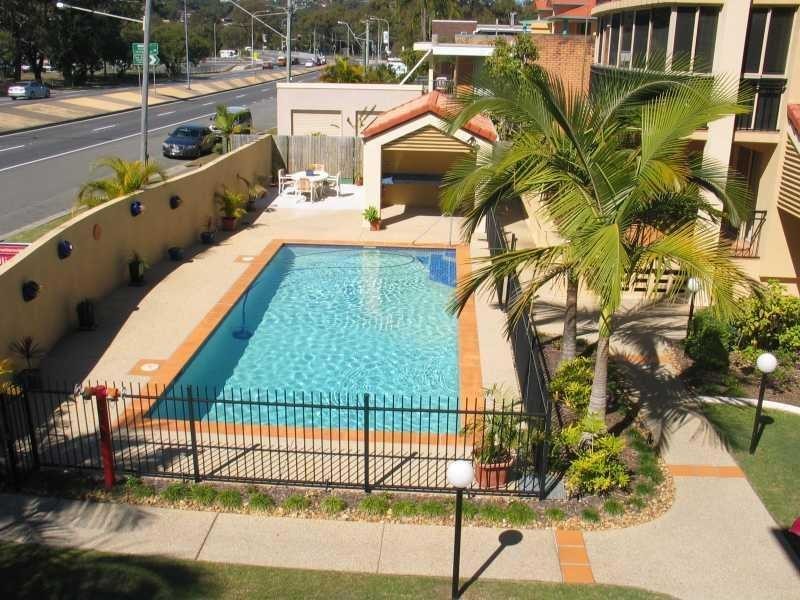 10/1040 Gold Coast Highway, Palm Beach QLD 4221