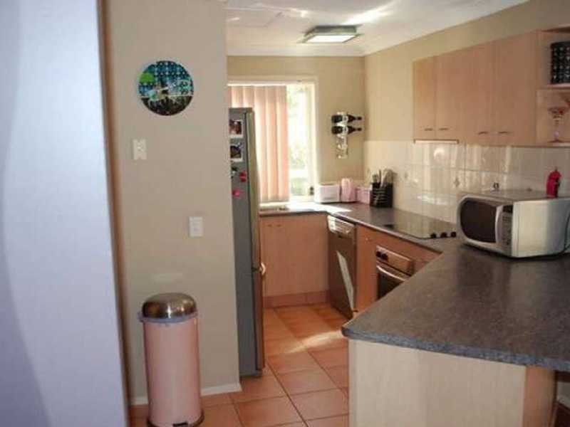 1/18 Rimu Place, Nerang QLD 4211