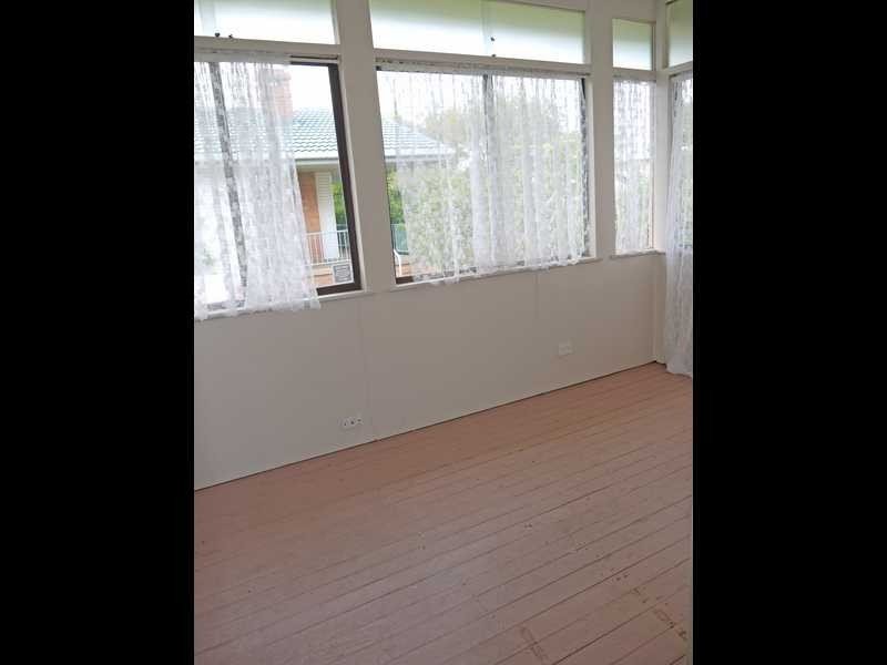 23 Hawaii Avenue, Palm Beach QLD 4221