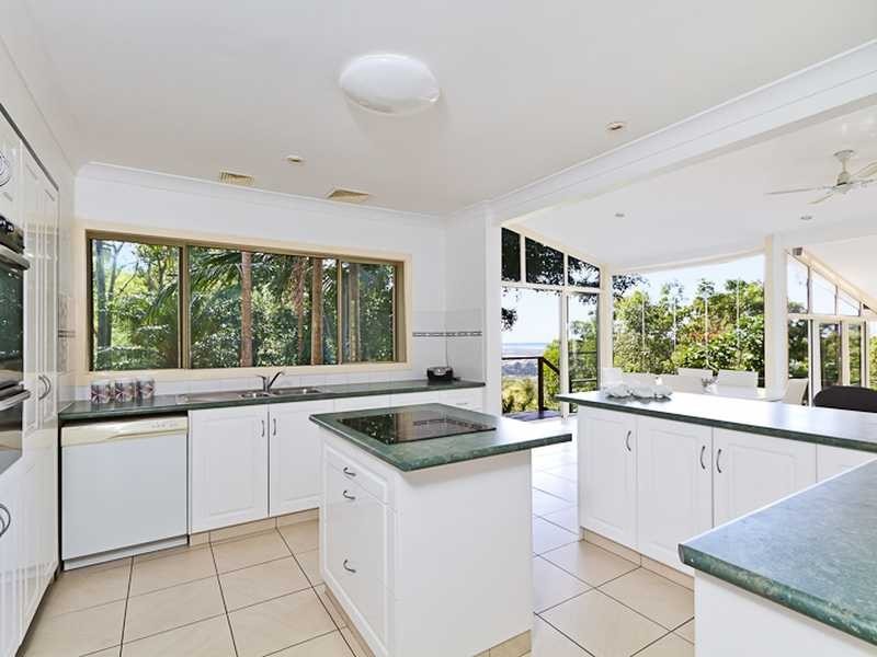 112 Simpsons Road, Currumbin Waters QLD 4223