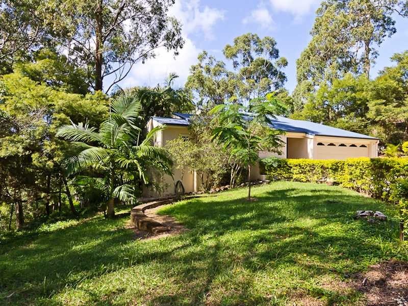 112 Simpsons Road, Currumbin Waters QLD 4223
