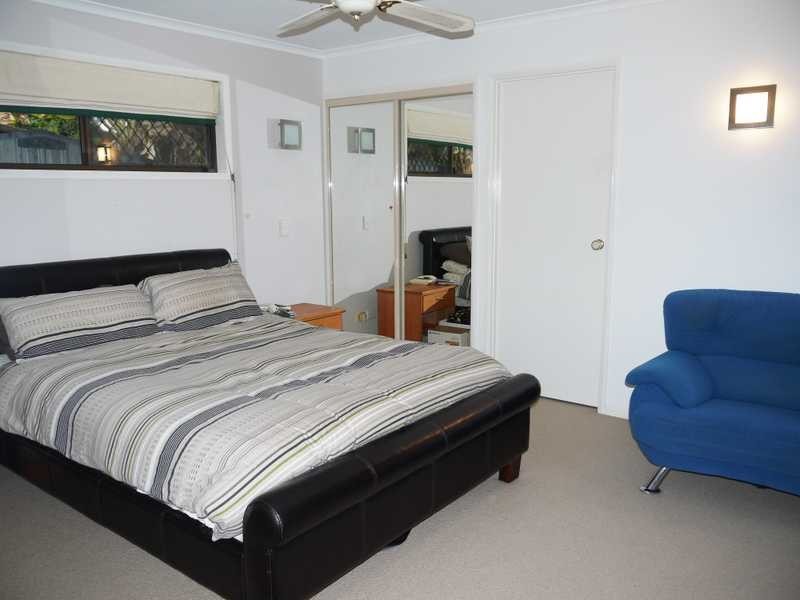 50 Ware Drive, Currumbin Waters QLD 4223