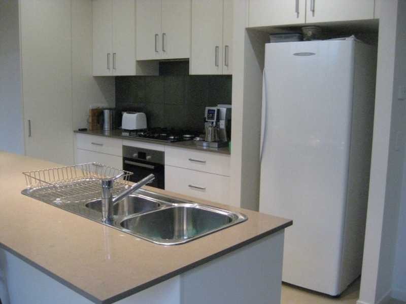 2/98 Leyte Avenue, Palm Beach QLD 4221