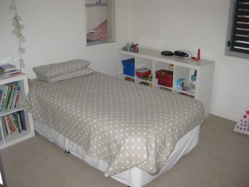 2/98 Leyte Avenue, Palm Beach QLD 4221