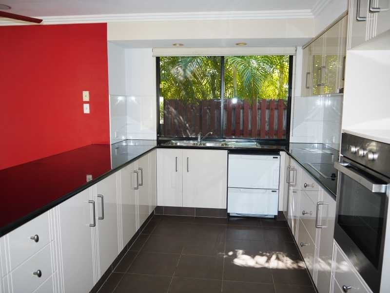 15 Breynia Court, Elanora QLD 4221