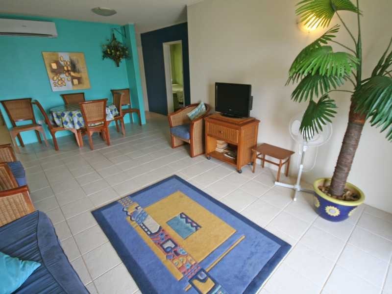 3/206 Pacific Parade, Bilinga QLD 4225