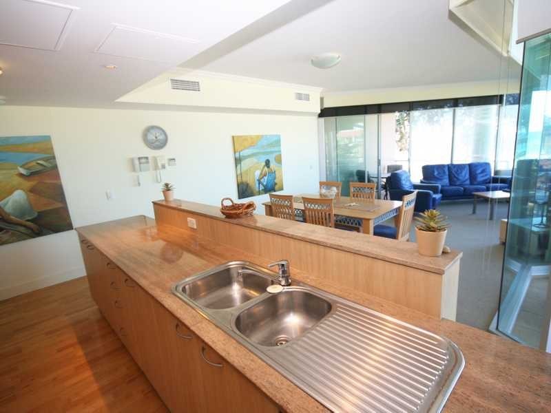 Unit 201/1 Twenty First Avenue, Palm Beach QLD 4221