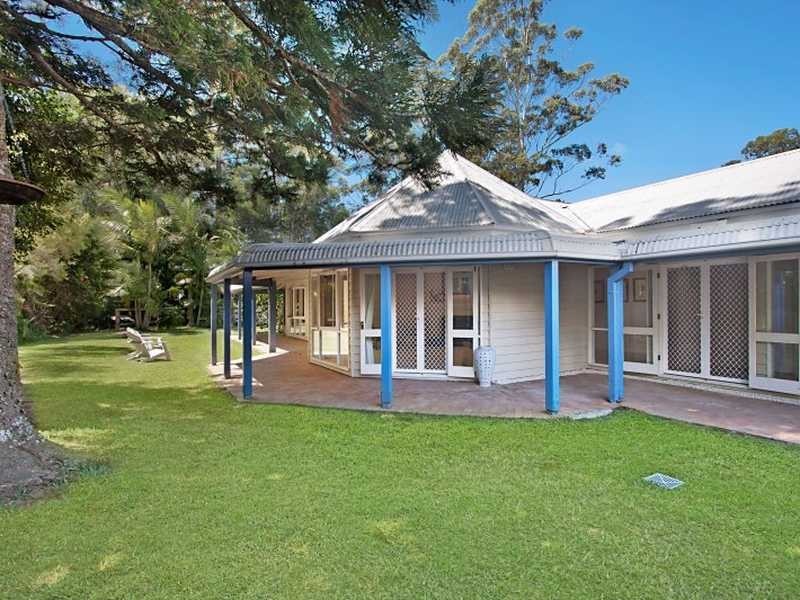 23 Karawatha Drive, Currumbin Waters QLD 4223