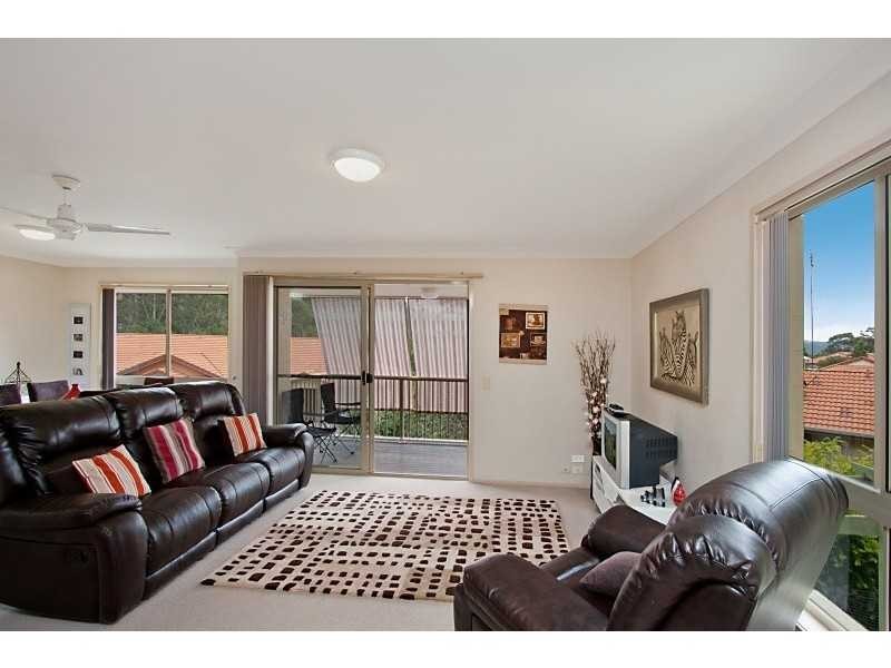 2/232 Guineas Creek Road, Elanora QLD 4221