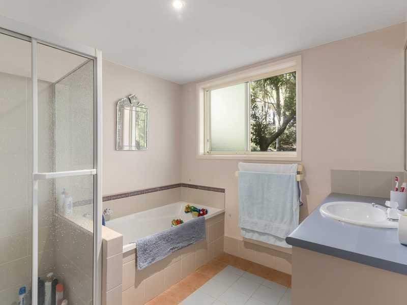 20/15 Simpsons Road, Elanora QLD 4221