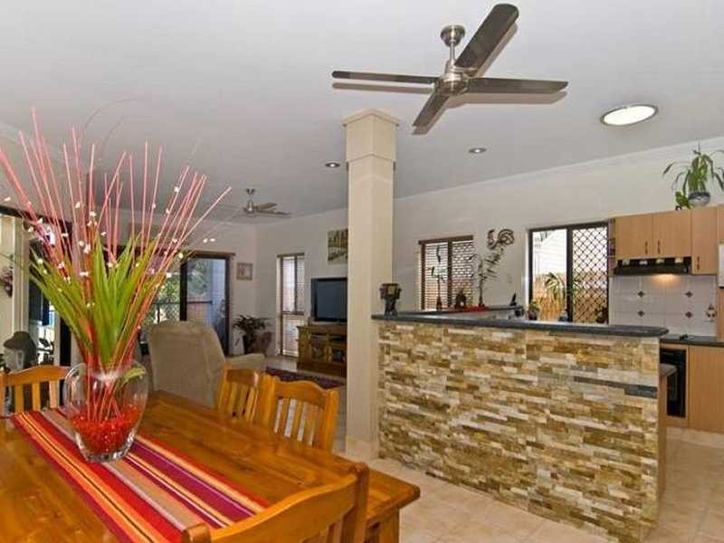 18 Fourteenth Avenue, Palm Beach QLD 4221