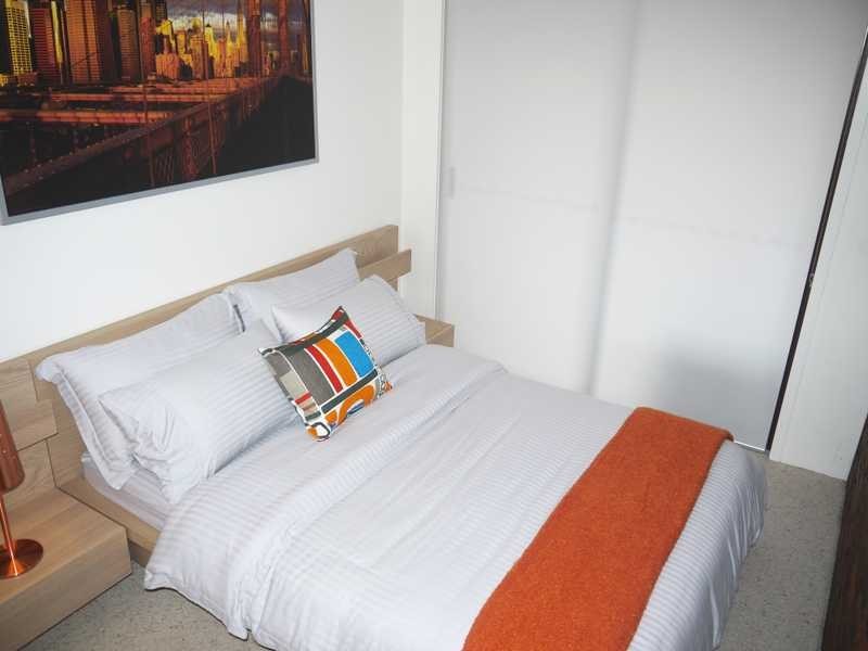 1 Chestnut Street, Elanora QLD 4221