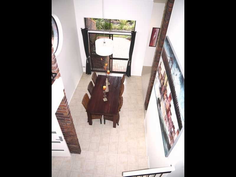 1 Chestnut Street, Elanora QLD 4221