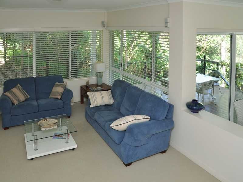 23 Crest Drive, Currumbin QLD 4223