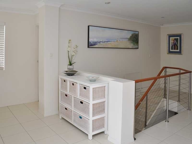 23 Crest Drive, Currumbin QLD 4223