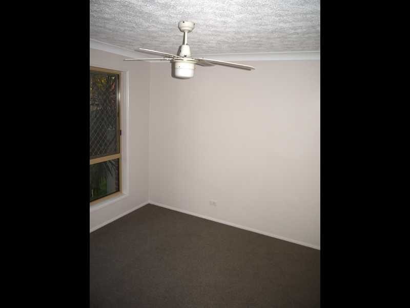 1 Bunbury Court, Elanora QLD 4221