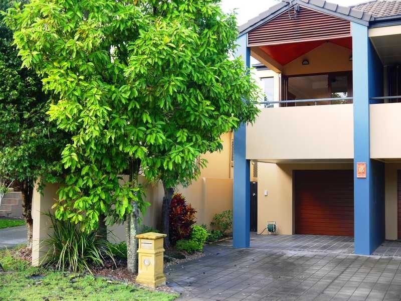 1/16 Ninth Avenue, Palm Beach QLD 4221
