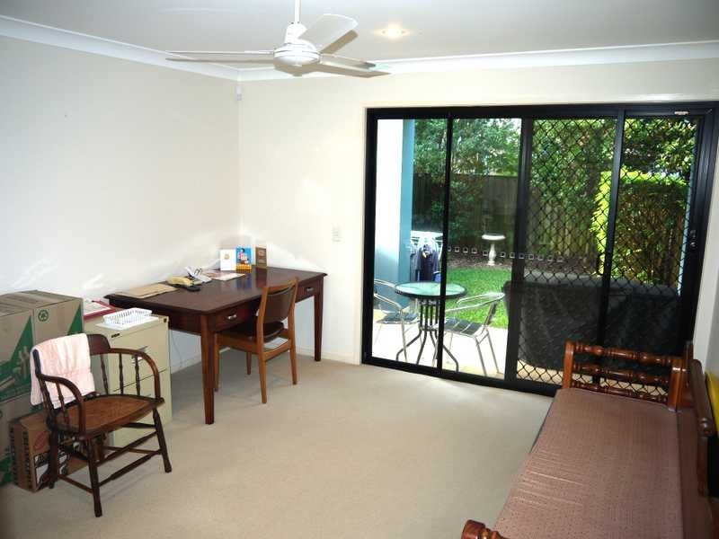 1/16 Ninth Avenue, Palm Beach QLD 4221