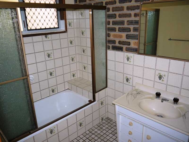 1/13 Eighth Avenue, Palm Beach QLD 4221