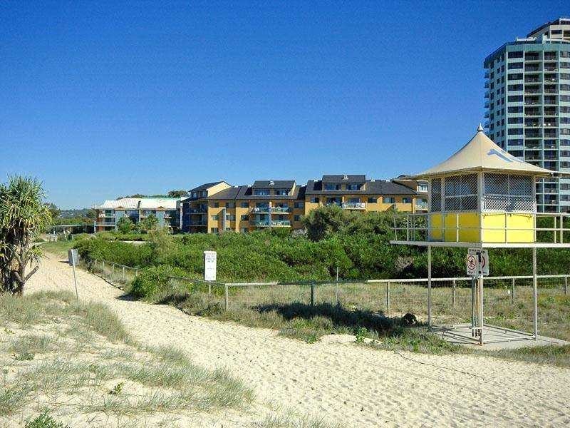 120/955 Gold Coast Highway, Palm Beach QLD 4221