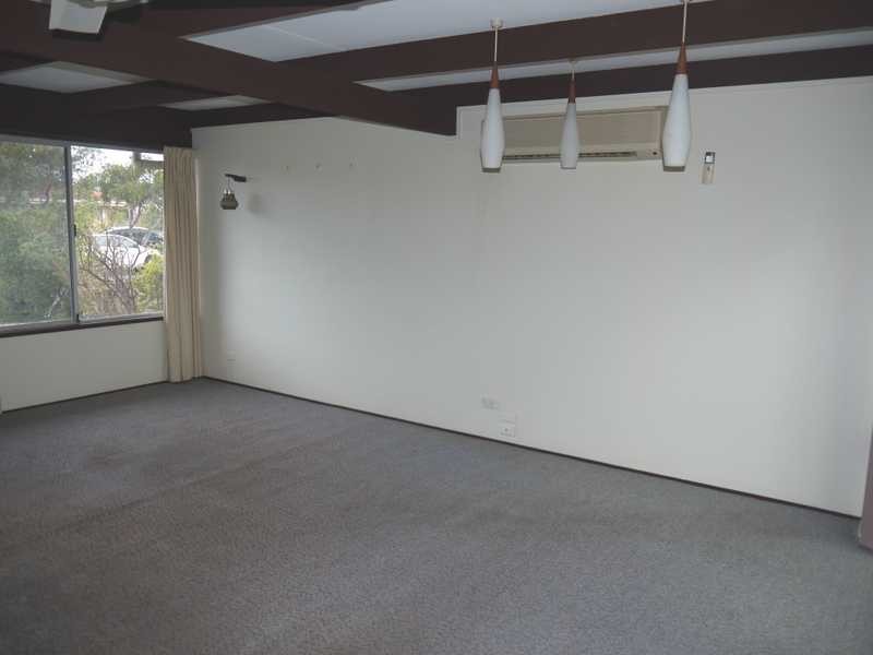 61 Mallawa Drive, Palm Beach QLD 4221