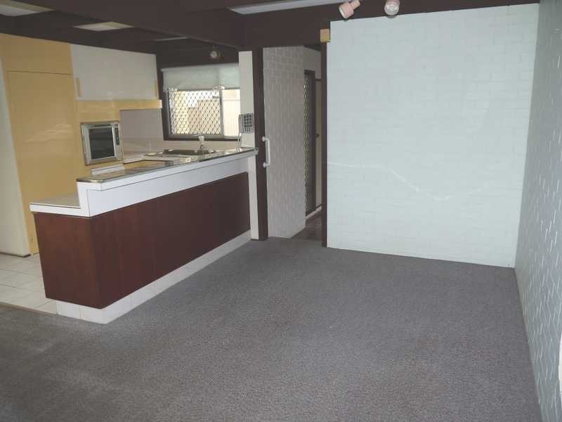 61 Mallawa Drive, Palm Beach QLD 4221