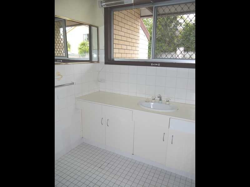 61 Mallawa Drive, Palm Beach QLD 4221