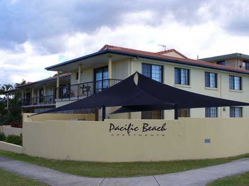 2/1 Second Avenue, Palm Beach QLD 4221