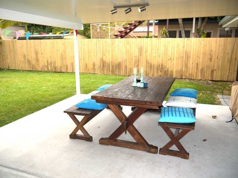 77 Leyte Avenue, Palm Beach QLD 4221