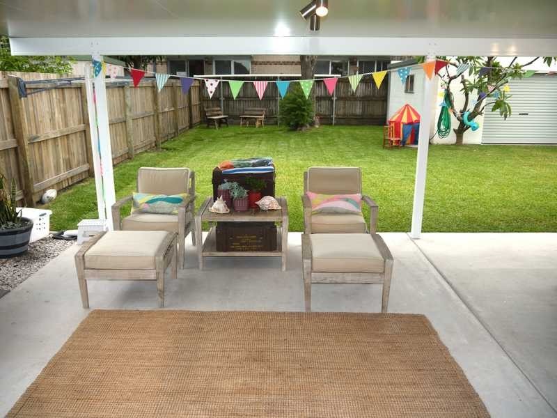 77 Leyte Avenue, Palm Beach QLD 4221