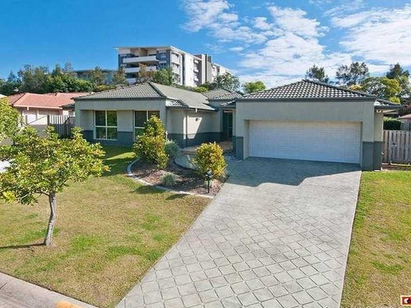 3 Mountain Ash Circuit, Robina QLD 4226