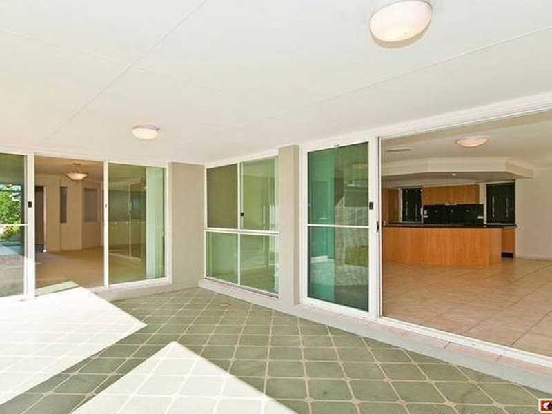 3 Mountain Ash Circuit, Robina QLD 4226