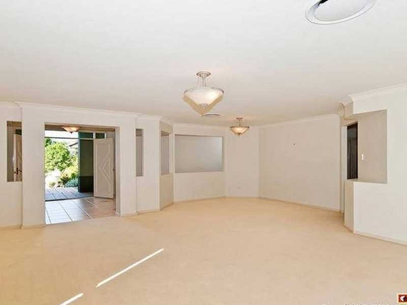 3 Mountain Ash Circuit, Robina QLD 4226