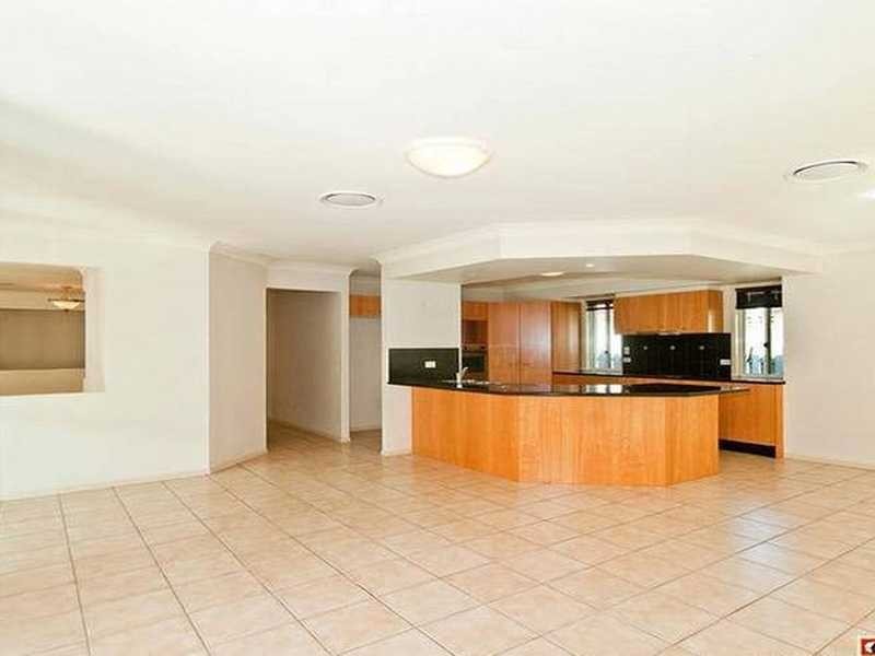 3 Mountain Ash Circuit, Robina QLD 4226