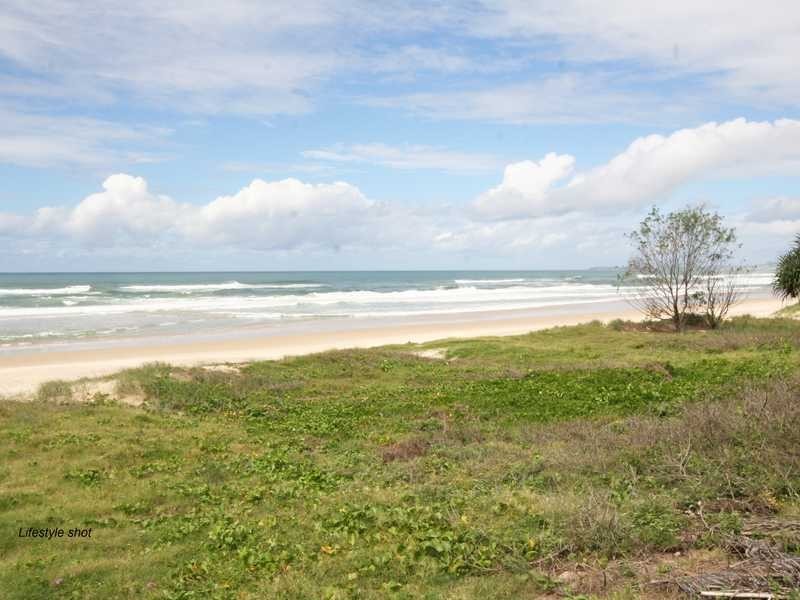 Unit 4/1425 Gold Coast Highway, Palm Beach QLD 4221