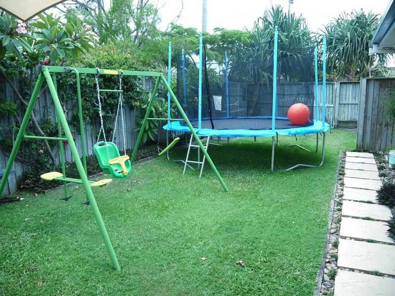 2/12 Marlin Court, Palm Beach QLD 4221