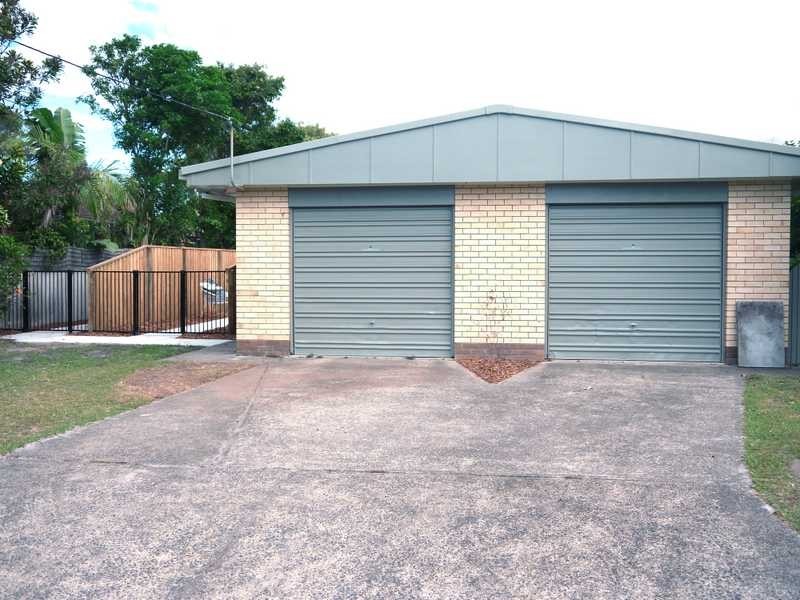 2/20 Walker Avenue, Palm Beach QLD 4221