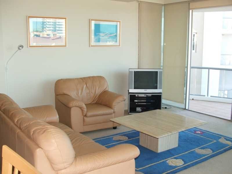 Unit 407/1 Twenty First Avenue, Palm Beach QLD 4221